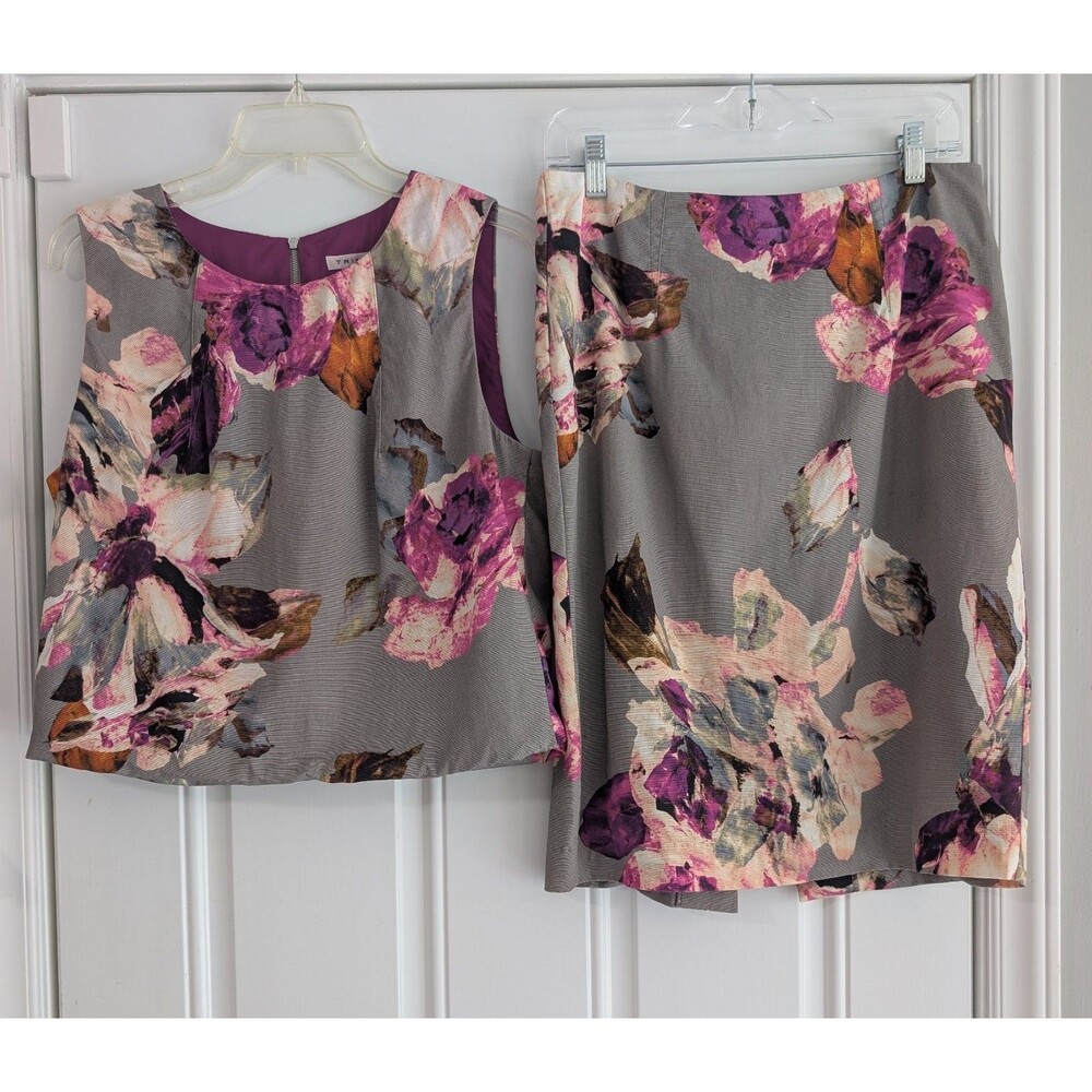 Trina Turk Crop Top And Skirt Floral Women's Size Medium Career Casual DayWear